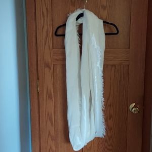 Like New! Scarf